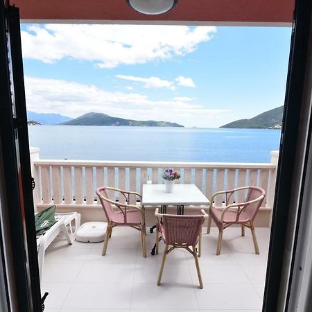 Апартаменти Grifone Coastline Херцег-Новий Екстер'єр фото